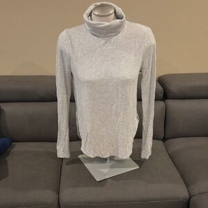 Lou & Grey Light Gray Knit Top